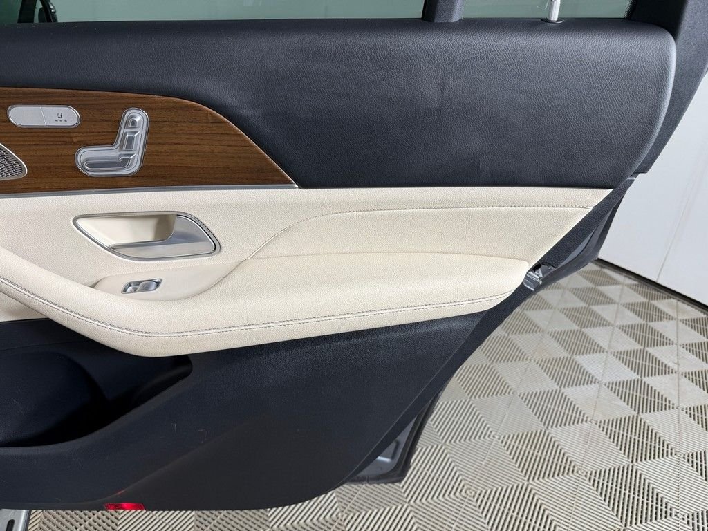 2023 Mercedes-Benz GLS GLS450 - Photo 30