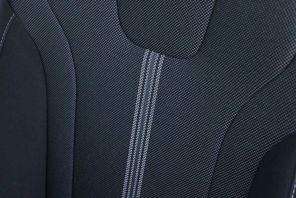 Certified Used 2025 White Hyundai SE image 26
