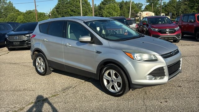 Used 2015 Ingot Silver Ford SE image 24