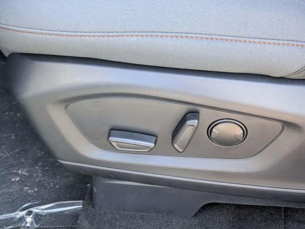 New 2026 Agate Black Metallic Ford Active image 22