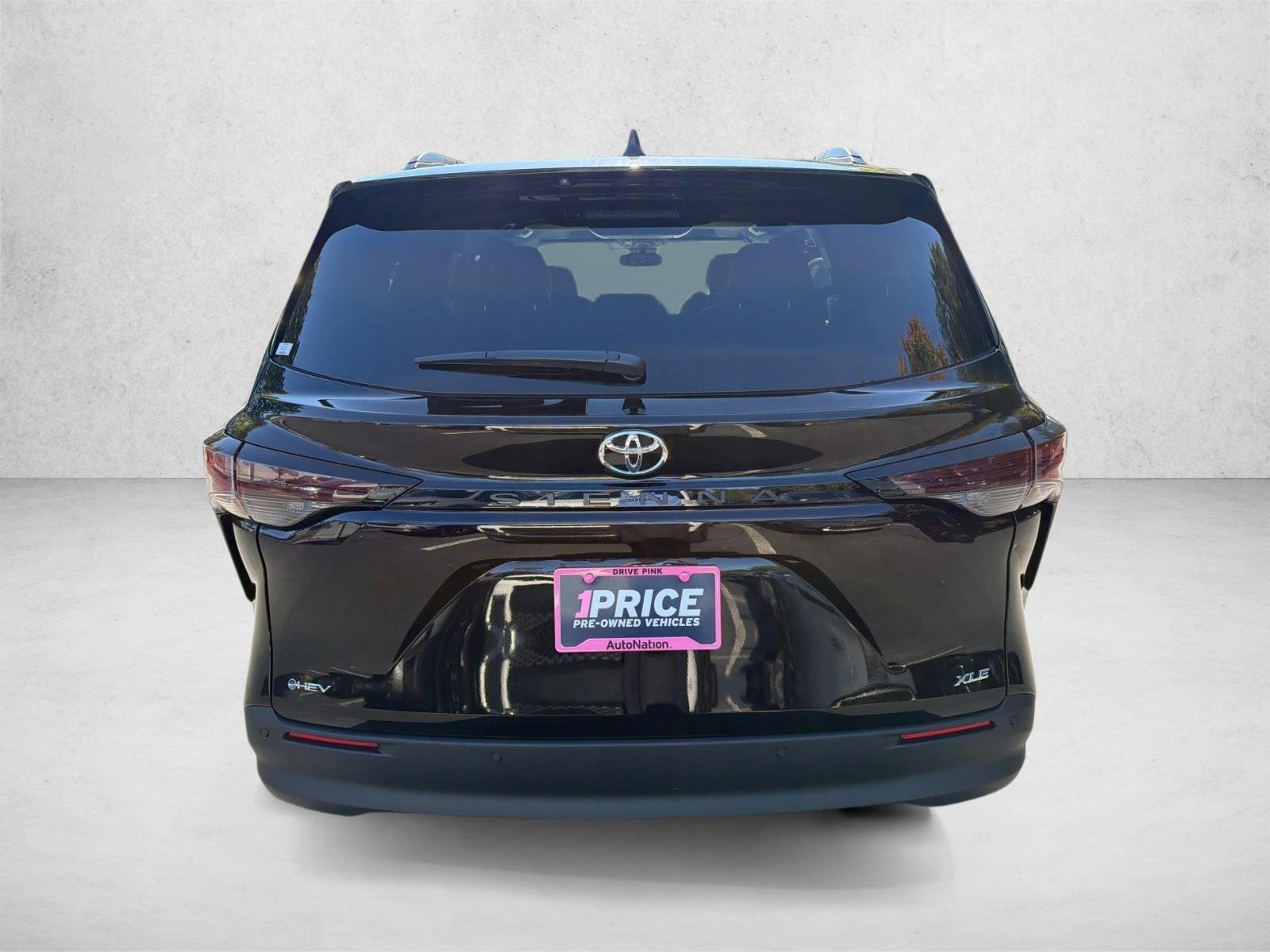 New 2026 Midnight Black Metallic Toyota XLE image 4