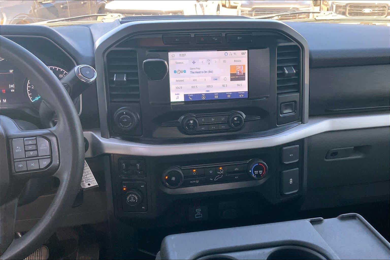 Used 2023 Blue Ford XLT image 12