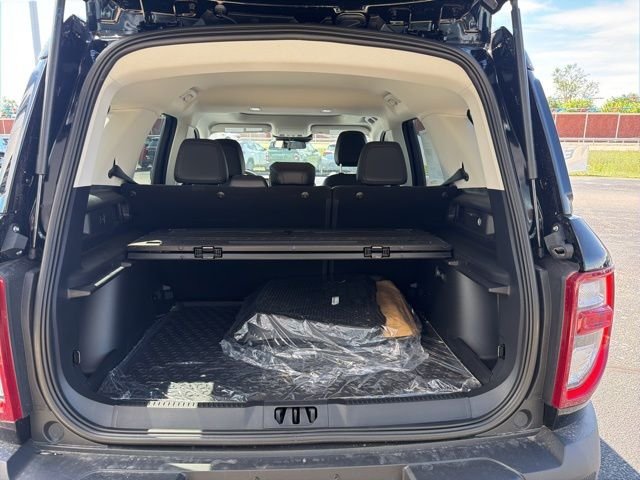 New 2026 Shadow Black Ford Big Bend® image 5