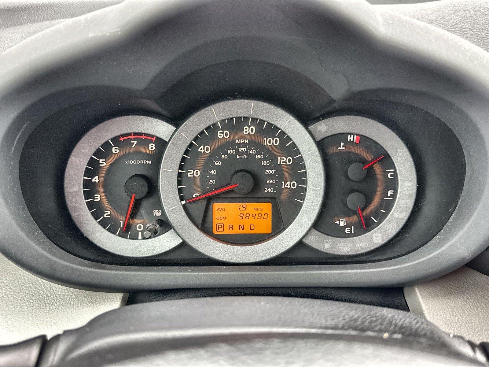 Used 2011 Classic Silver Metallic Toyota Limited image 29