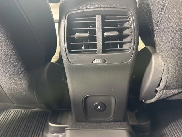 New 2026 Oxford White Ford Active image 13
