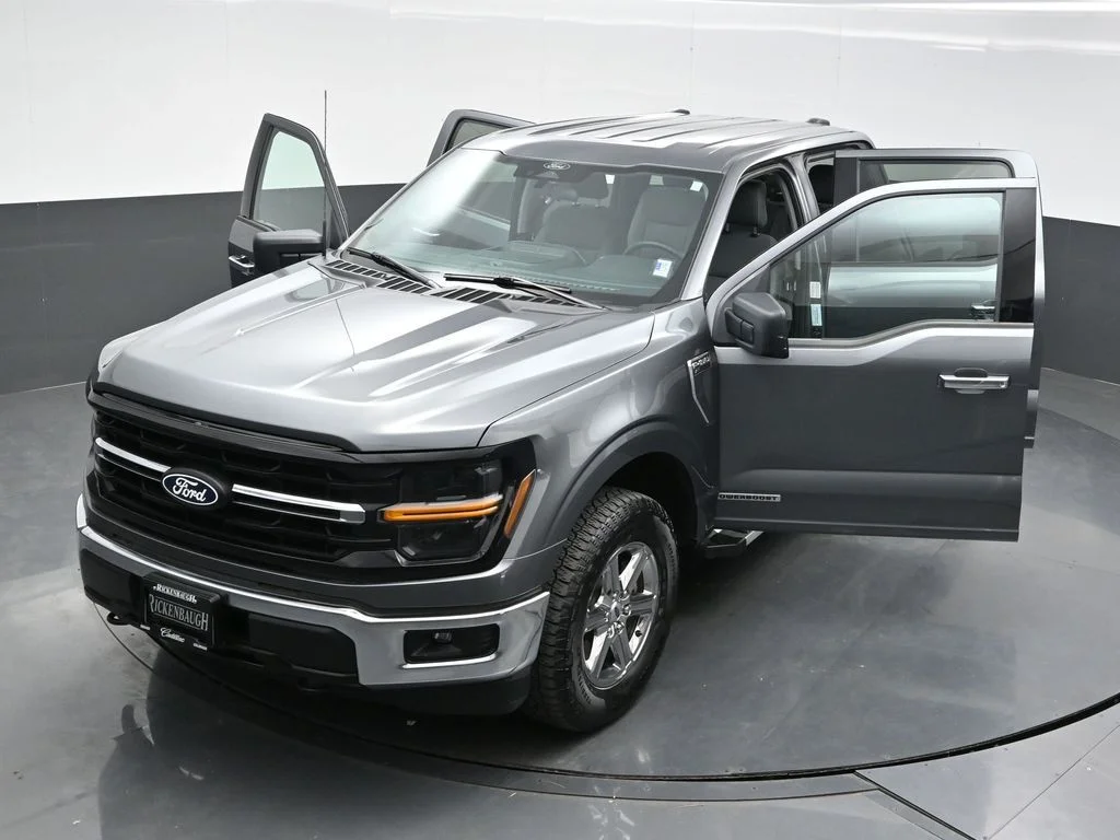 Used 2025 Gray Ford XLT image 36