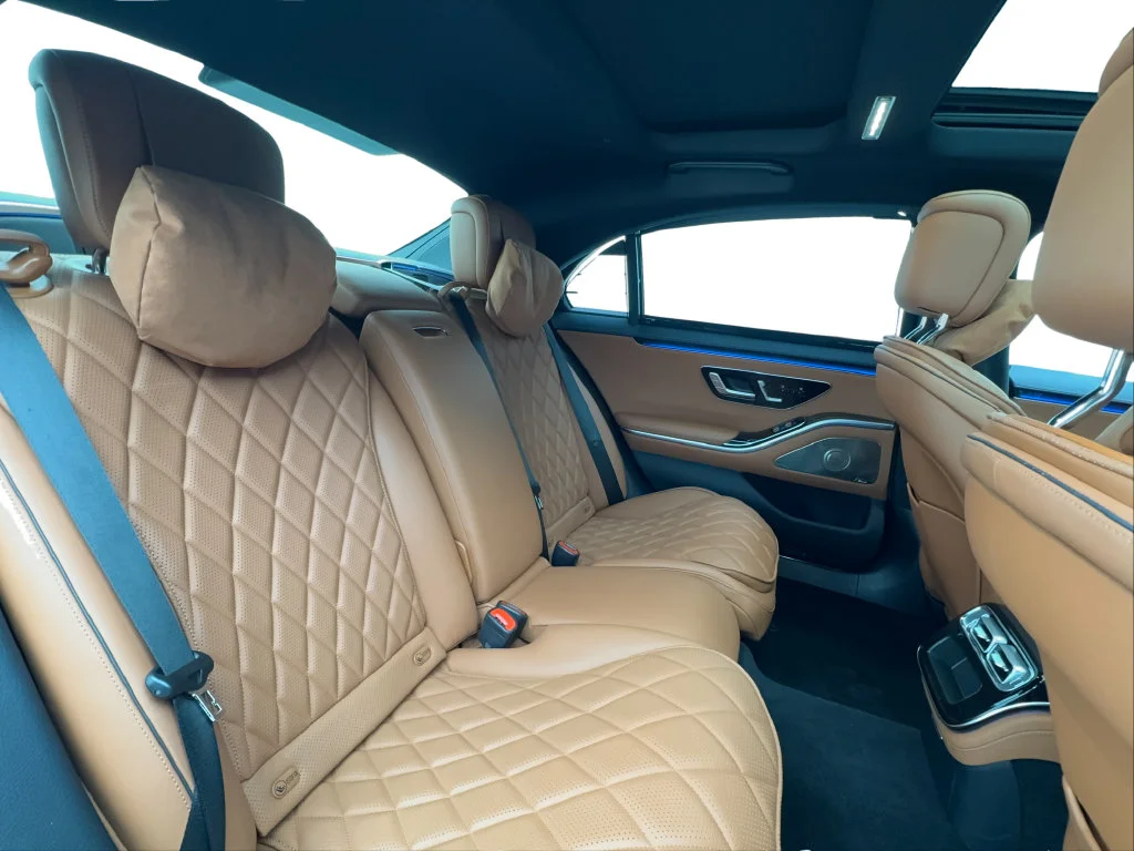 Used 2023 Black Mercedes-Benz S 580 image 30