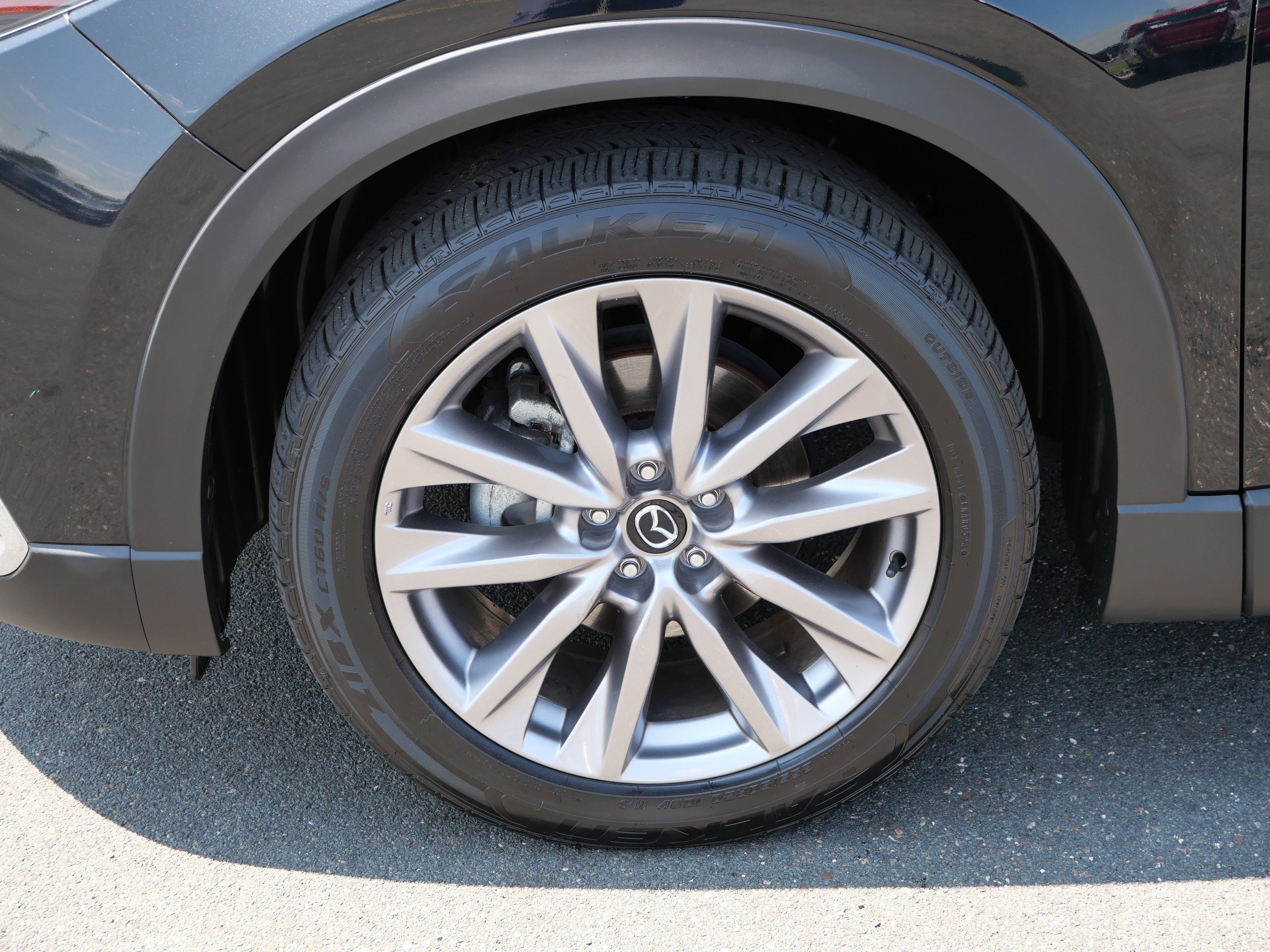 Used 2022 Jet Black Mica Mazda Grand Touring image 9