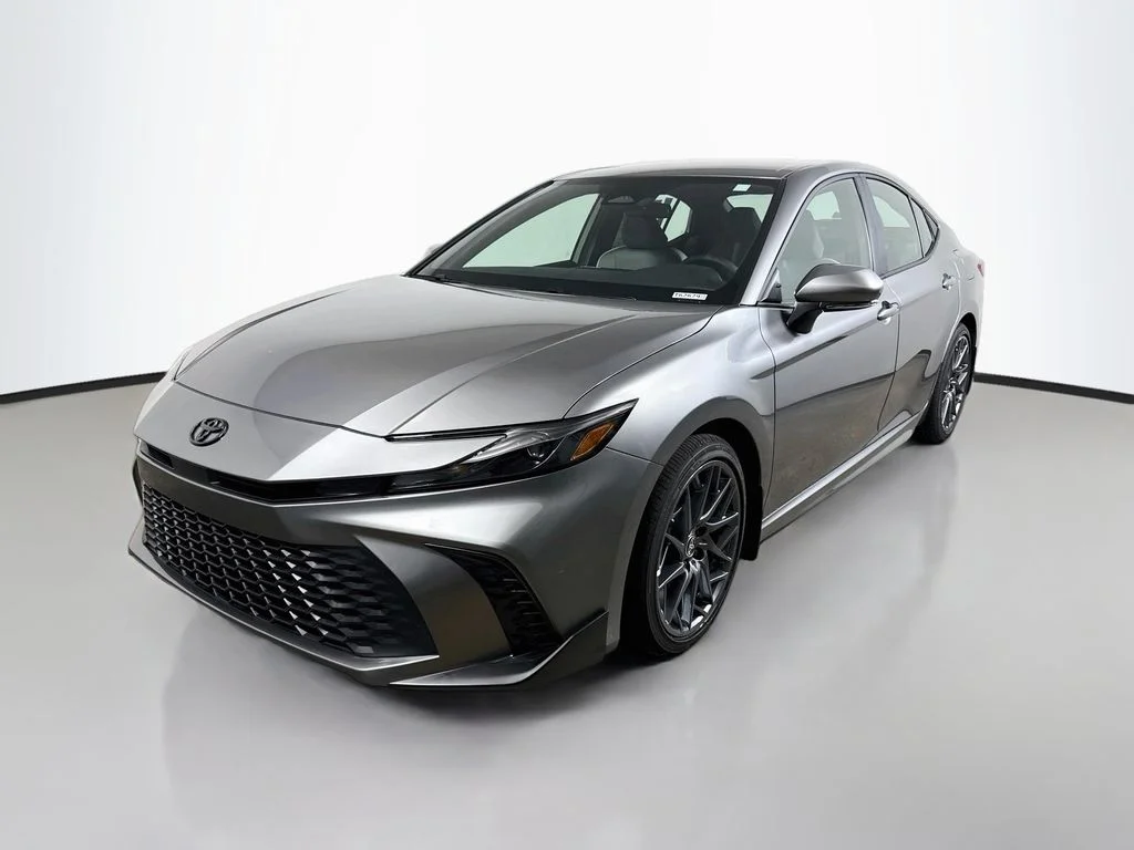 New 2026 Heavy Metal Toyota SE image 3
