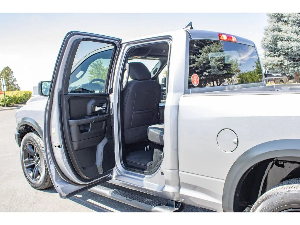 Used 2022 Billet Silver Metallic Clearcoat Ram Warlock image 13