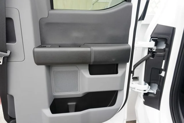 New 2026 Oxford White Ford F-550® XL image 26