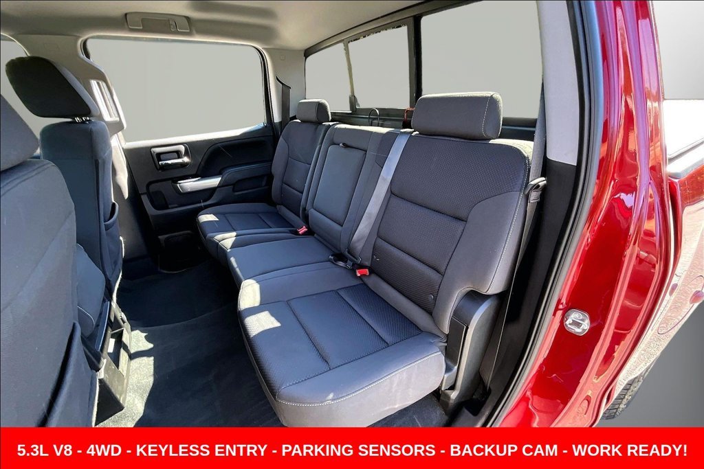 Used 2018 Red Chevrolet LT image 27
