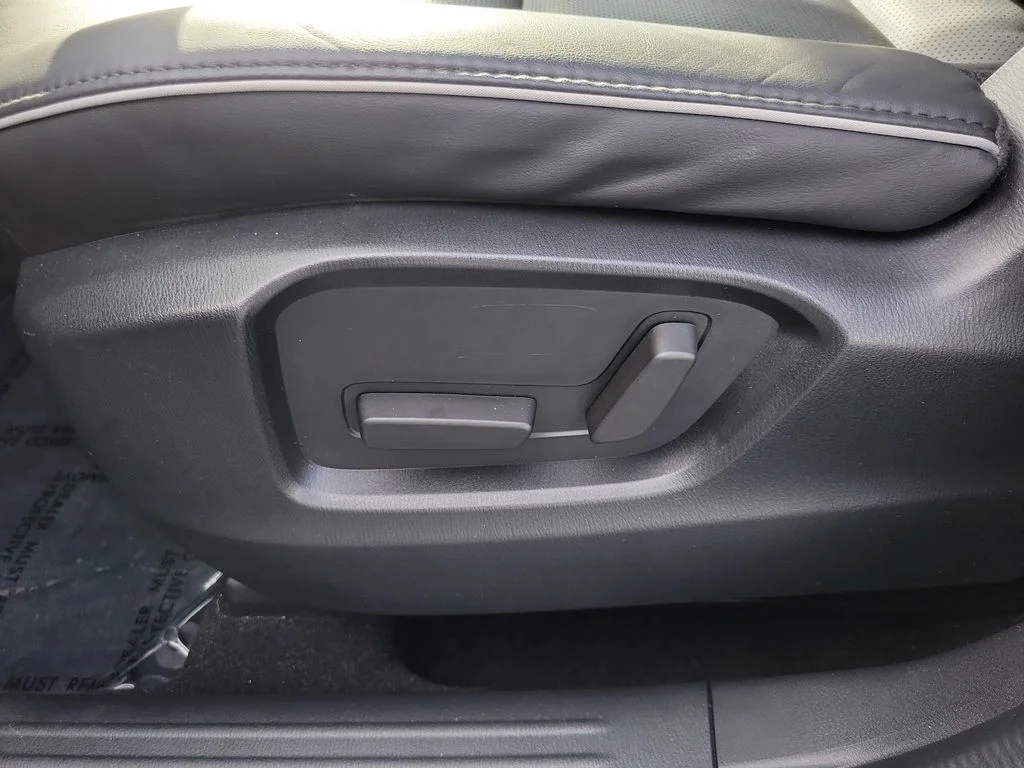 Certified Used 2024 Silver Mazda 2.5 S Select Package image 18