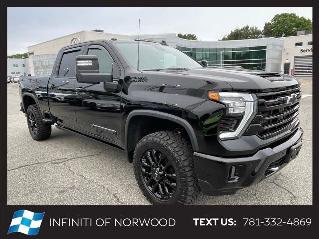 2025 Chevrolet Silverado HD High Country 4WD Crew Cab Long Box SRW's photo