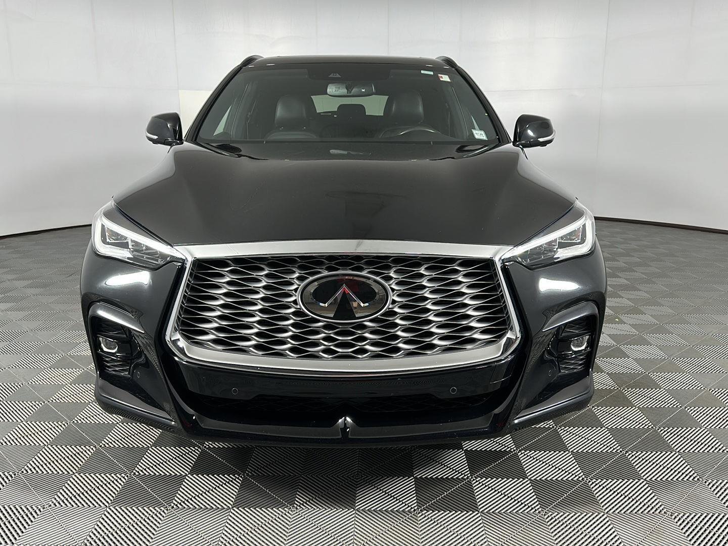 Certified Used 2022 Black Obsidian INFINITI ESSENTIAL image 16