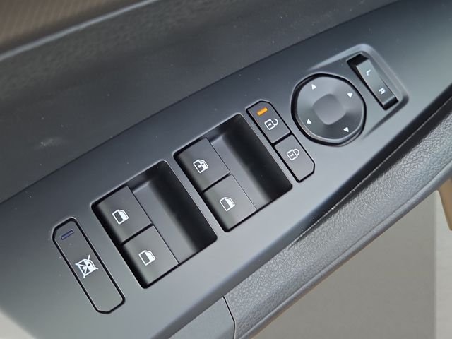 New 2026 Black Kia LX image 15