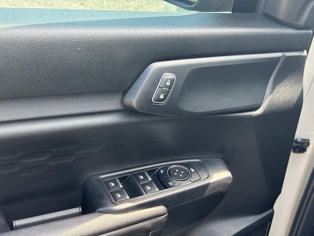 Used 2025 Beige Ford XL image 25