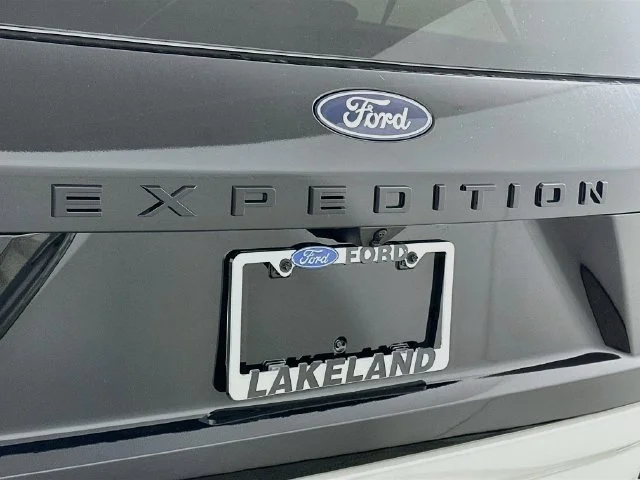New 2027 Ford Expedition Max Platinum