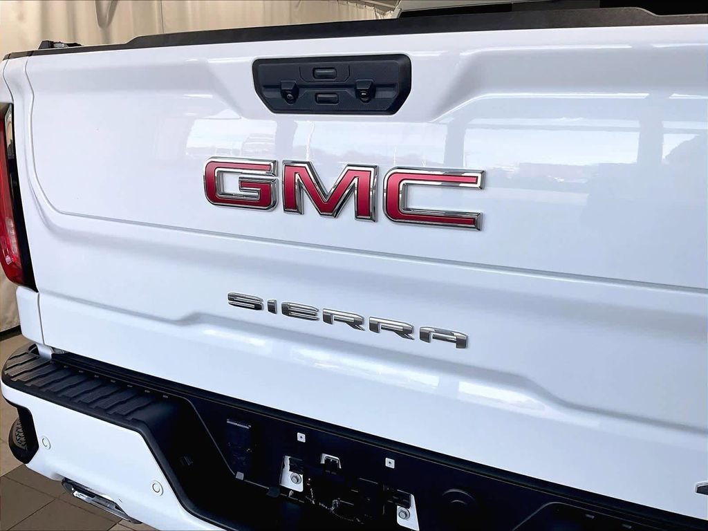 Used 2024 White GMC AT4 image 46
