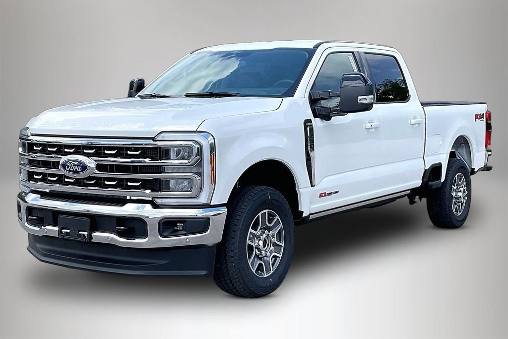 New 2026 Ford Super Duty F-250 Lariat 4D Crew Cab