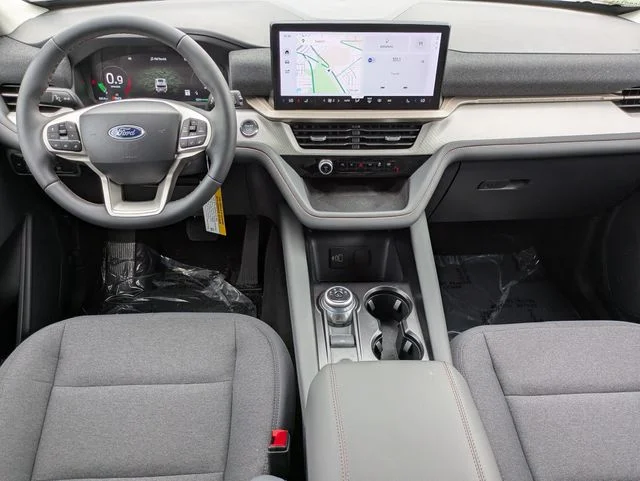 New 2026 Star White Metallic Tri-Coat Ford Active image 15