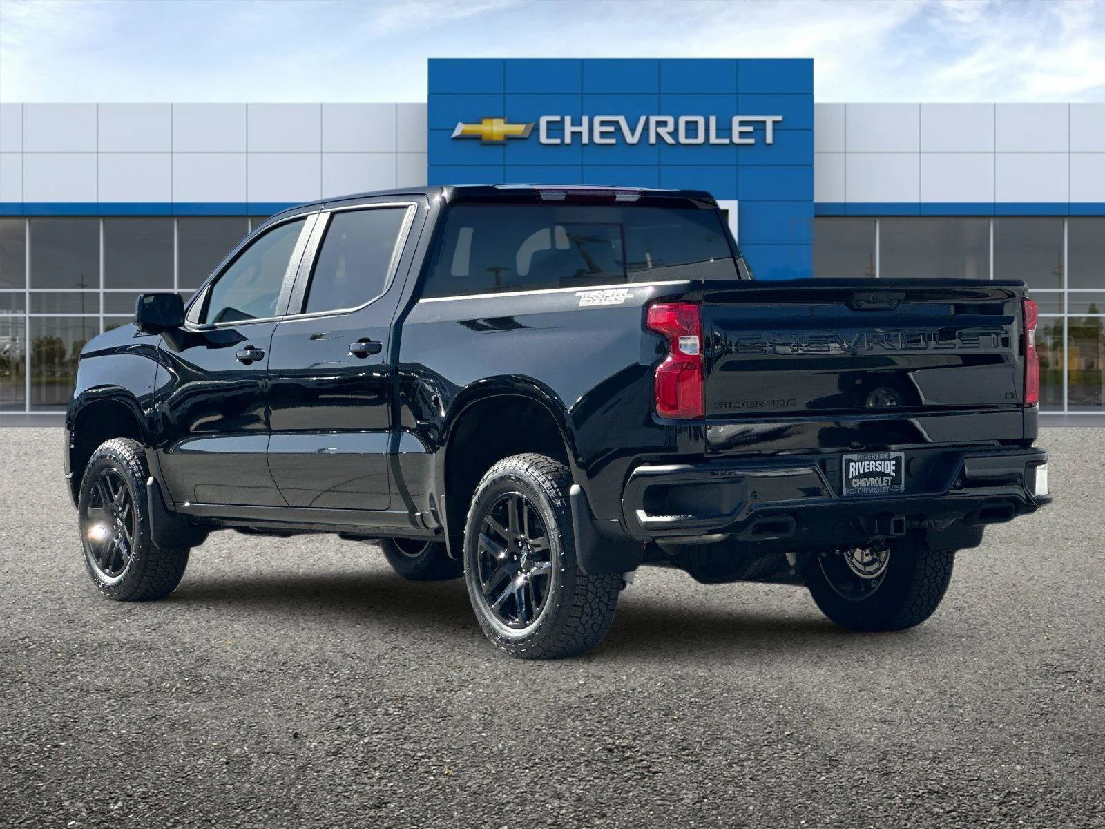 2026 Chevrolet Silverado 1500 LT Trail Boss - Photo 6