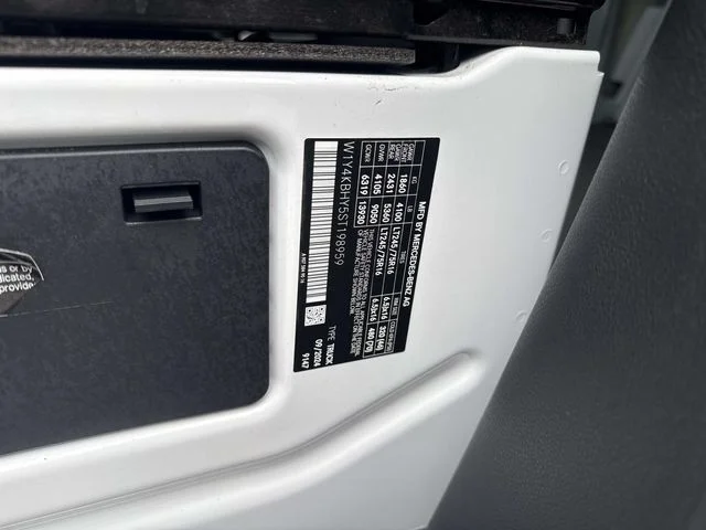 Used 2025 White Mercedes-Benz Cargo 144 WB image 19