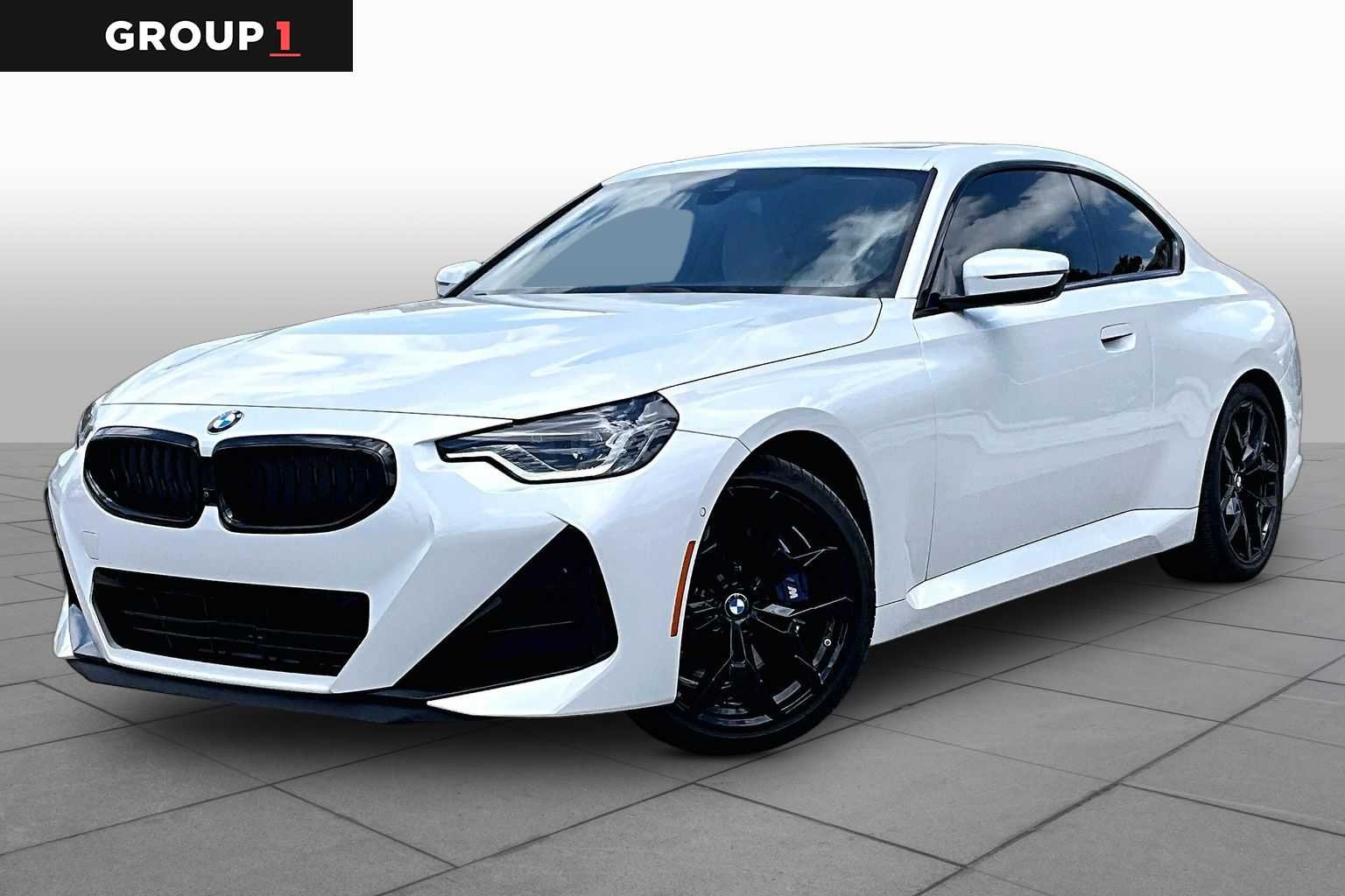 2025 BMW 2 Series 230i Coupe's photo