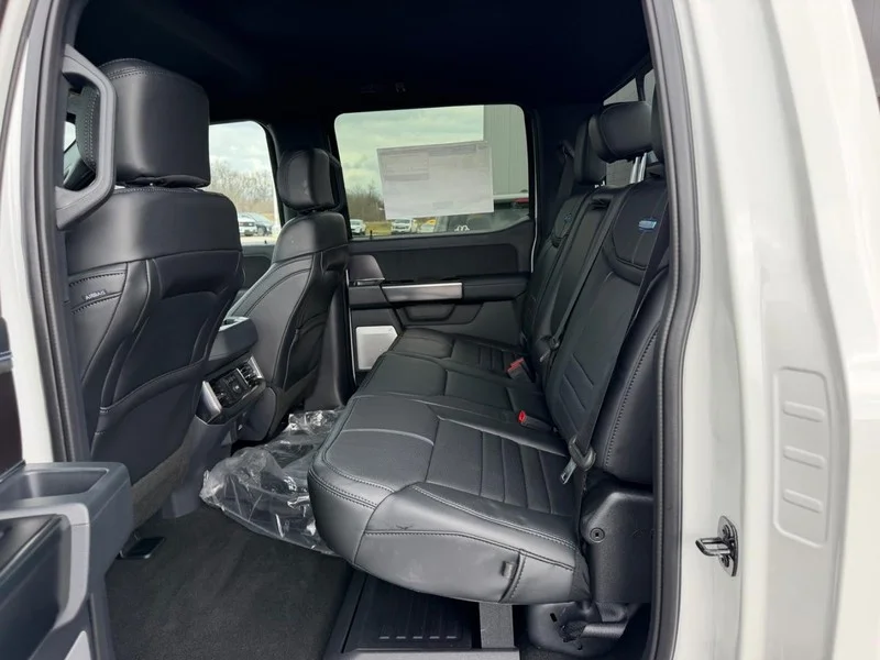 New 2026 Star White Metallic Tri-Coat Ford F-250® Platinum® image 9