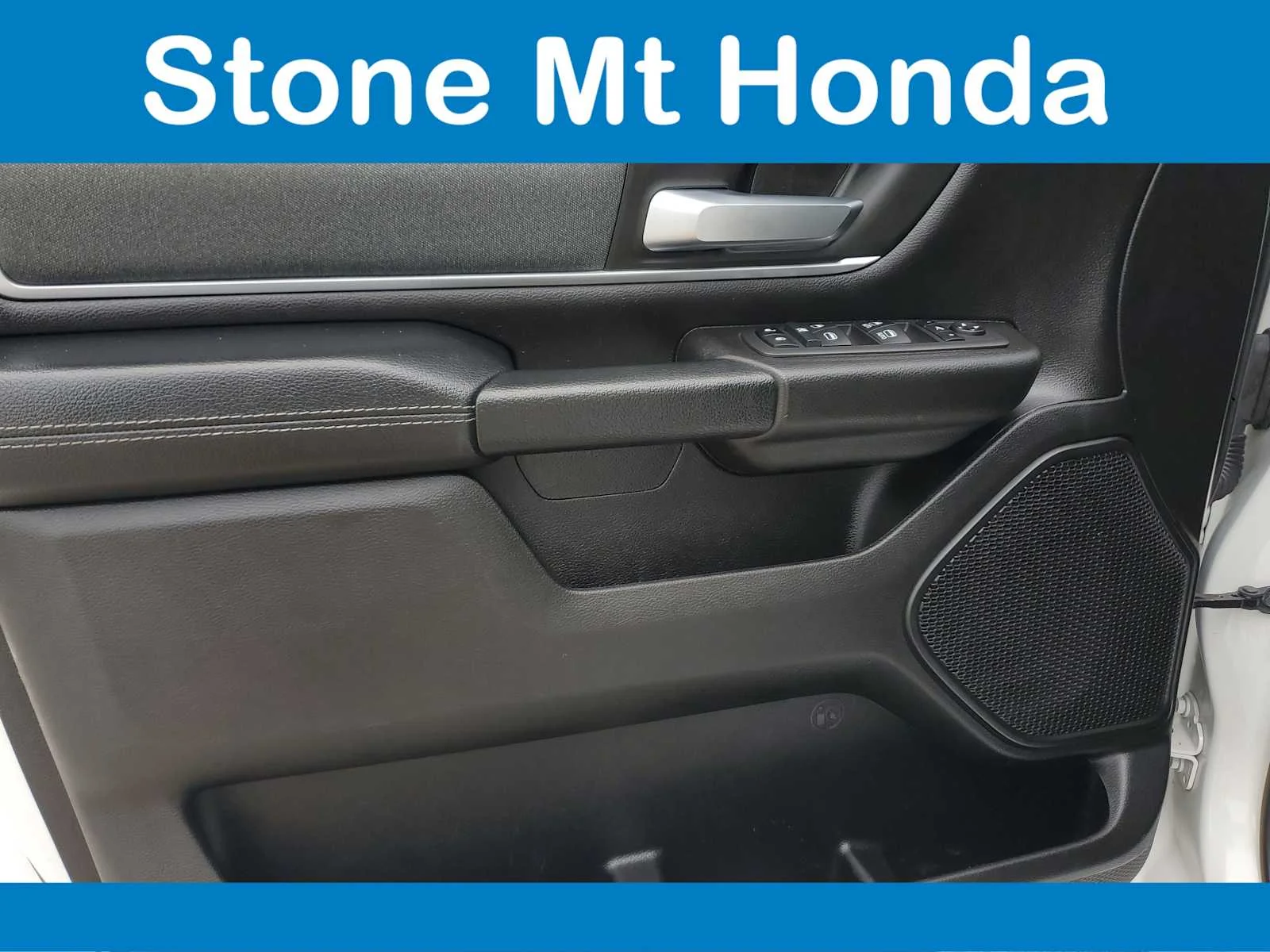 Used 2022 Bright White Clearcoat Ram Big Horn image 20