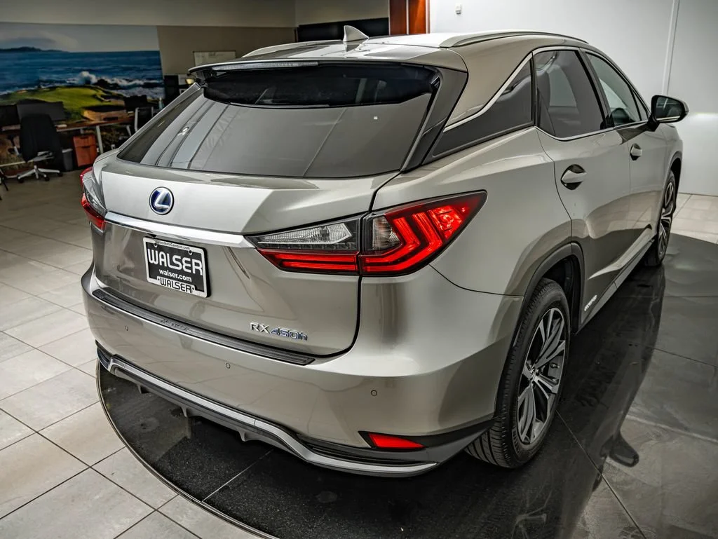 Certified Used 2021 Atomic Silver Lexus 450h image 16