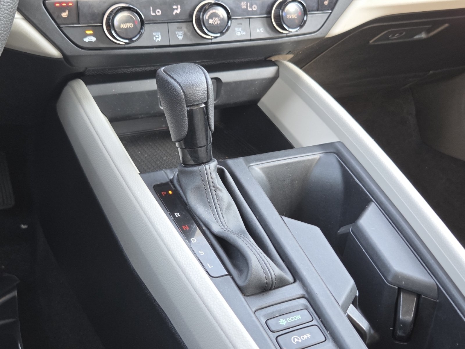 2023 Honda Accord EX - Photo 32