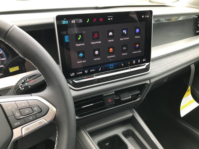 New 2026 Platinum Gray Metallic Volkswagen SE image 16