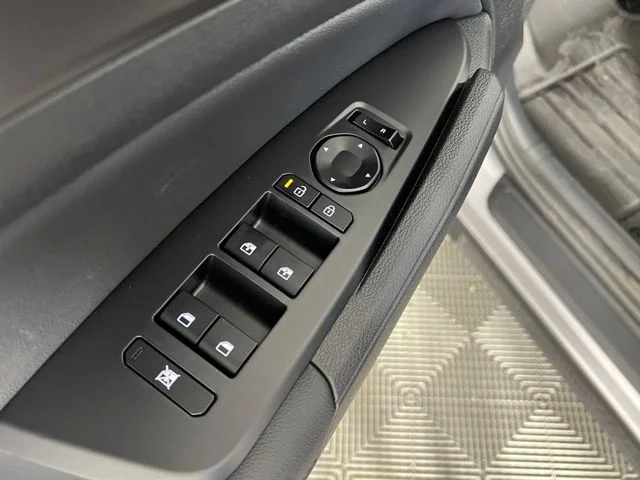 New 2026 Gray Kia EX image 16
