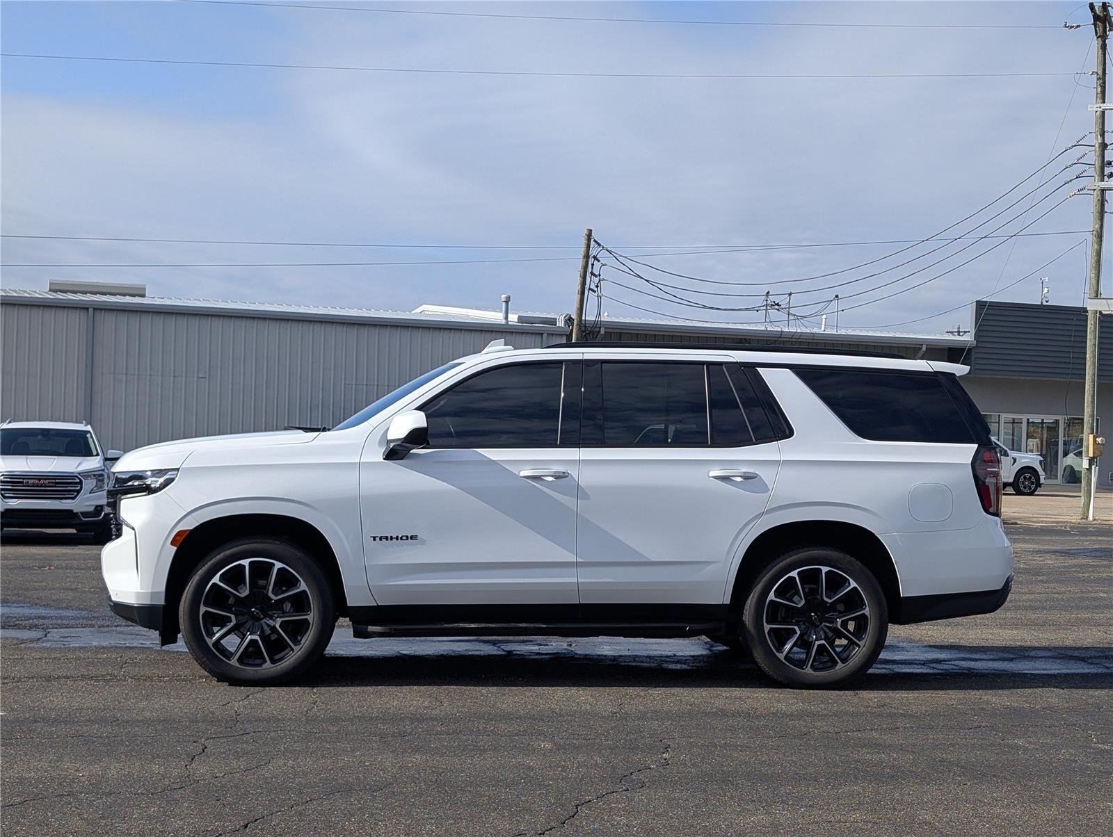 Used 2023 Summit White Chevrolet RST image 2