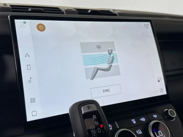 New 2026 Santorini Black Land Rover S image 18