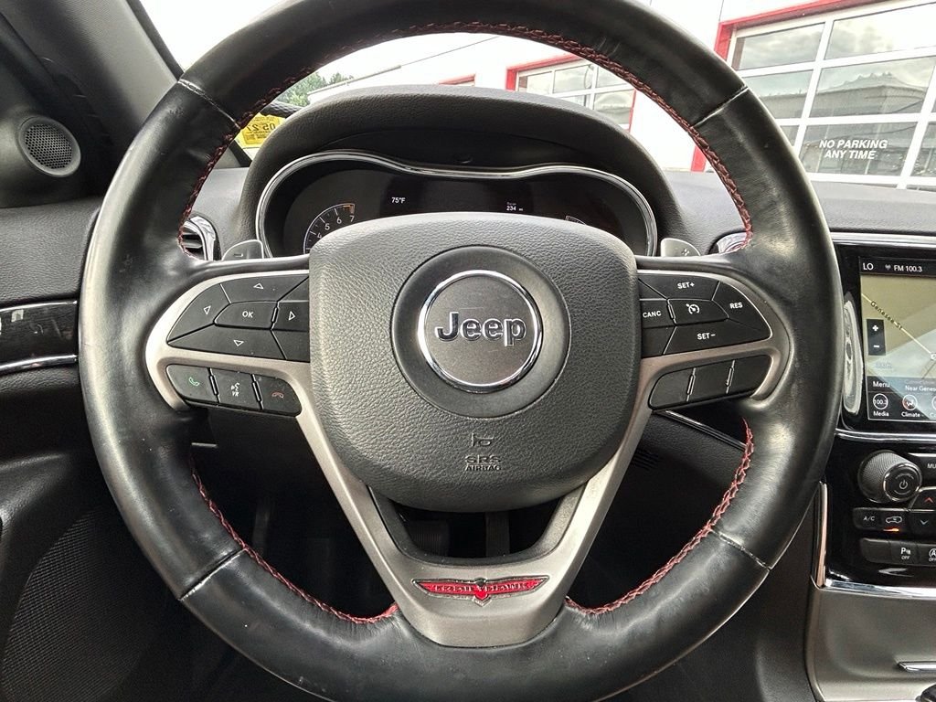 Used 2020 White Jeep Trailhawk image 32