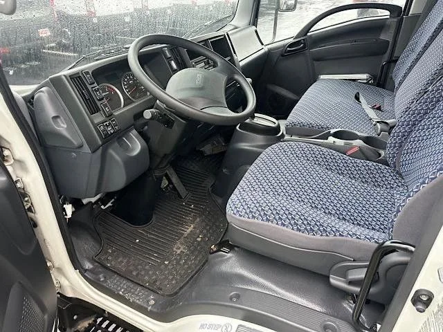 Used 2023 White Chevrolet Base image 21
