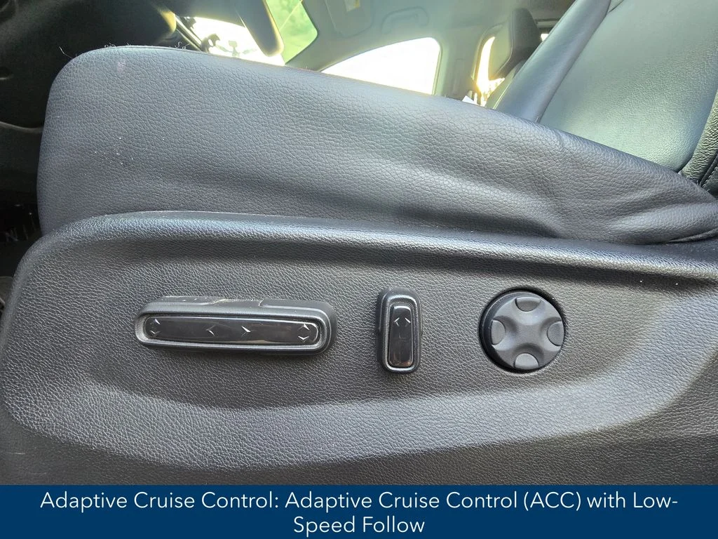Used 2024 White Honda Touring image 19