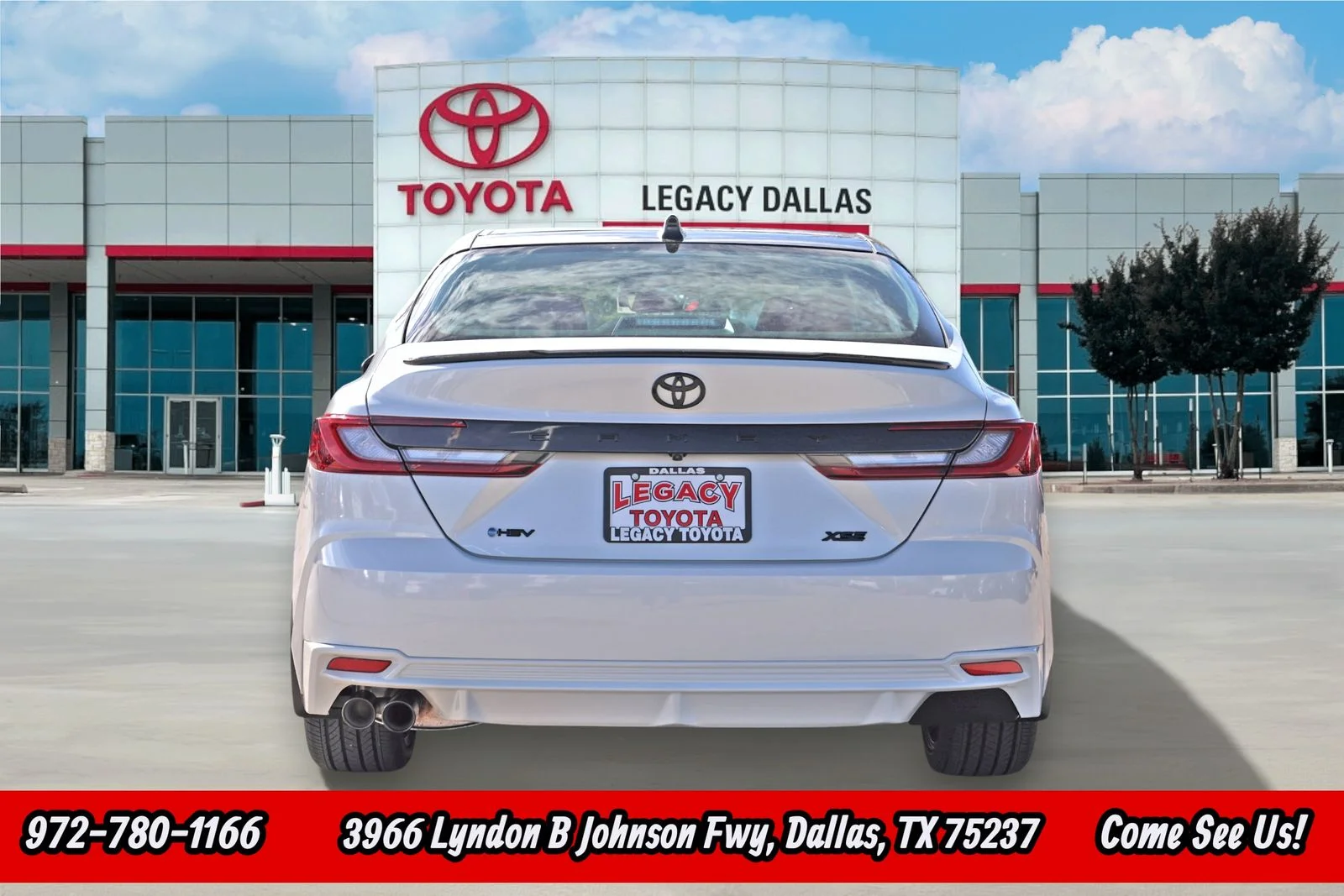 New 2026 Wind Chill Pearl Toyota XSE image 9