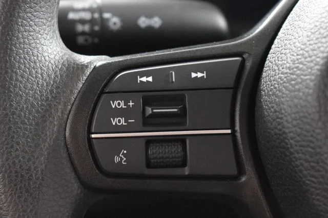 Used 2023  Honda EX image 23