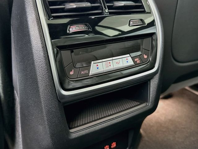 New 2027 Carbon Black Metallic BMW xDrive40i image 27