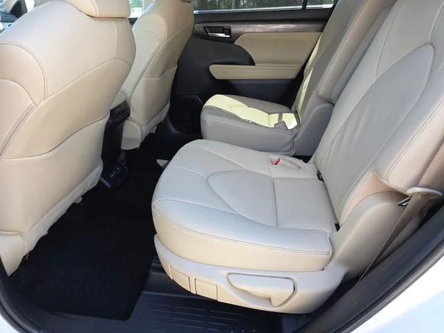 Used 2023 Beige Toyota Limited image 20