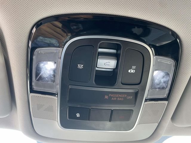 Certified Used 2022 Gray Hyundai Limited image 21