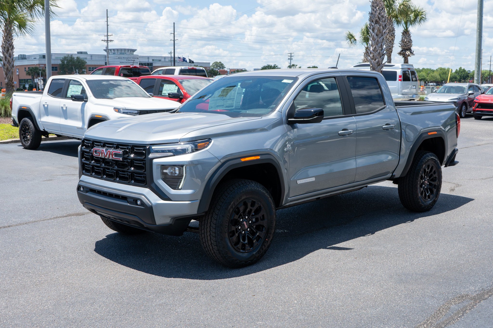 New 2026 Sterling Metallic GMC Elevation image 7