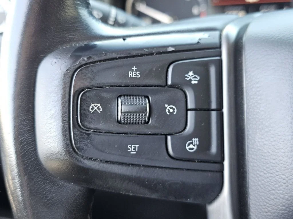Used 2021 Onyx Black GMC Denali image 20
