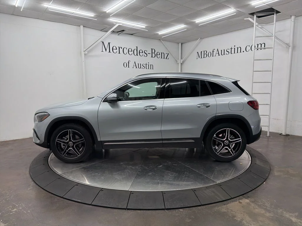 Used 2026 Silver Mercedes-Benz GLA 250 image 4