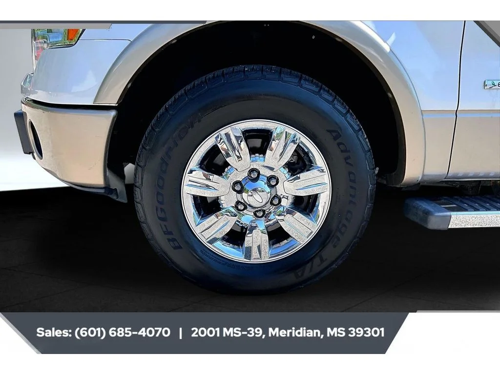 Used 2012 White Platinum Metallic Tri-Coat Ford Lariat image 7