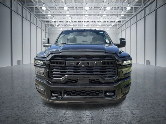 New 2026 Diamond Black Crystal Pearl-Coat Exterior Paint RAM Big Horn image 8