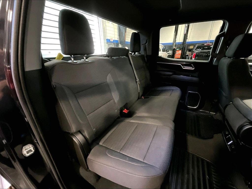 Used 2022 Gray Chevrolet LT image 16